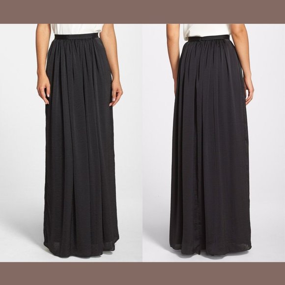 NWT! Needle & Thread 'Pandora' Satin‎ Ball Skirt Black [SZ 6 ] #e75 - Picture 1 of 10